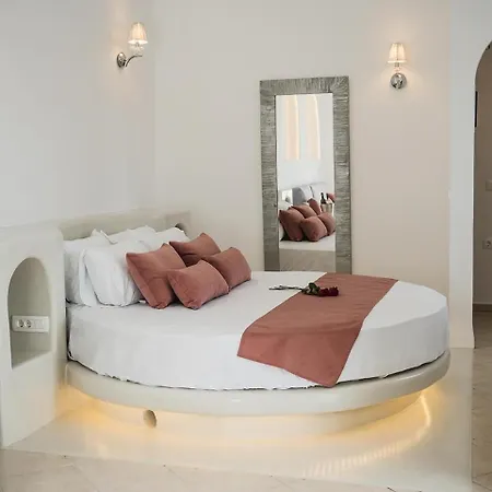 Exquisite Santorini | Astra | 1 Bedroom | Private Terrace With Pool | Perfect For Couples |